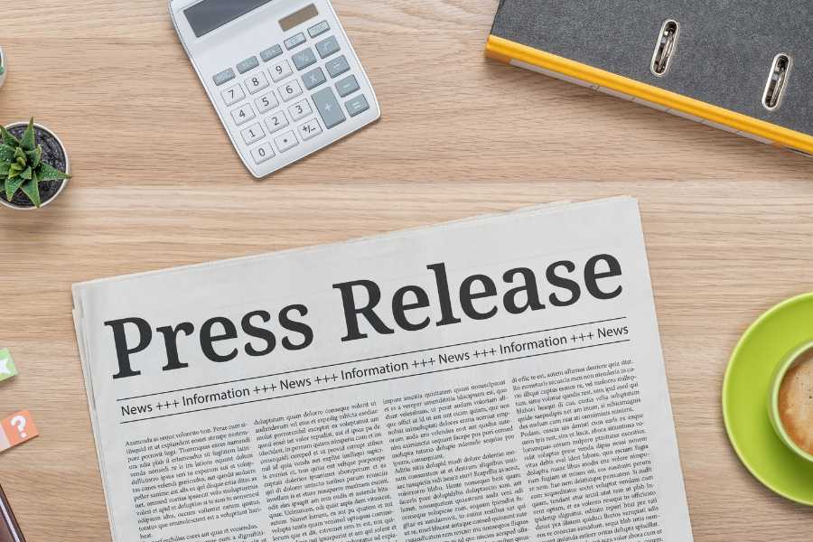 how to write a press release newspaper