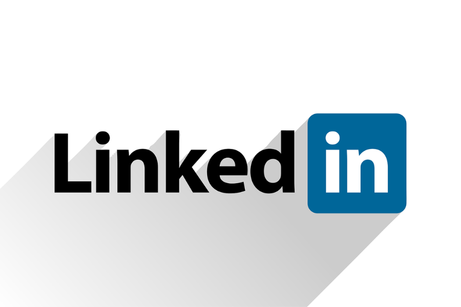 linkedin in logo with a shadow